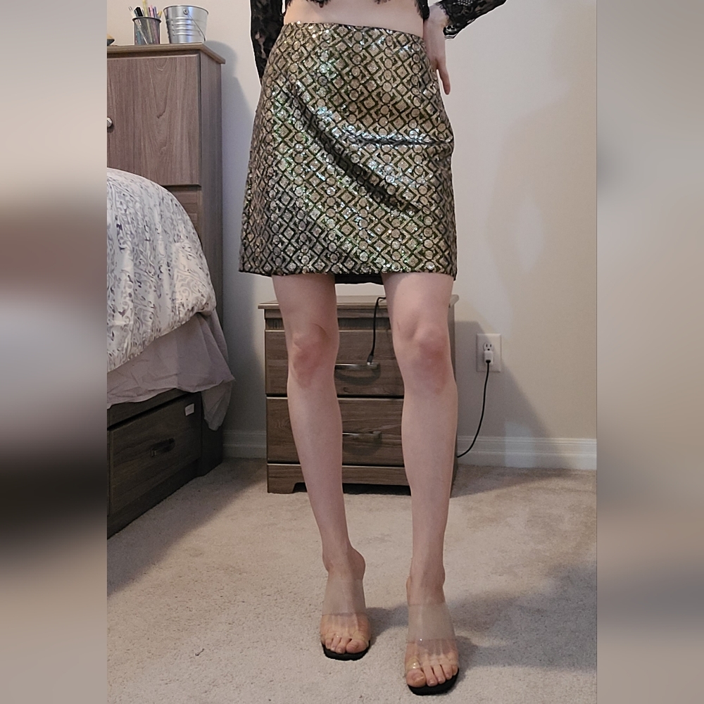 Sequins mini skirt